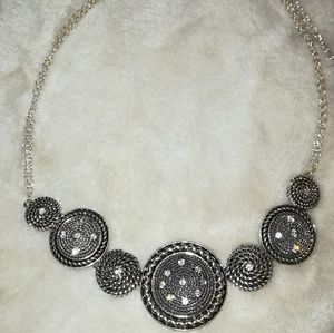 🆕▪️📿PERIWINKLE BY BARLOW NECKLACE & EARRING SET